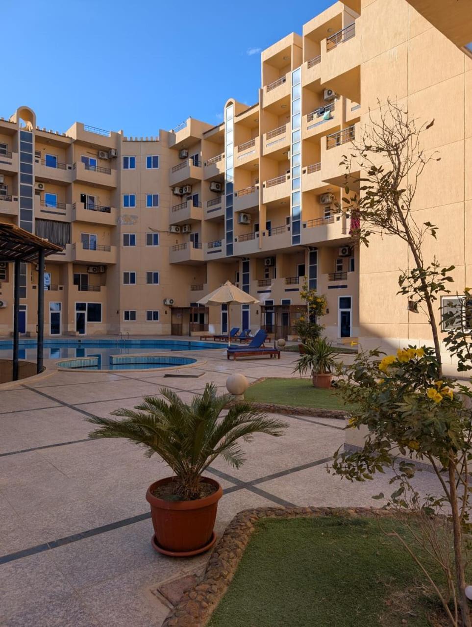 Mermaid Where Find Sea View And Quite Life Apartament